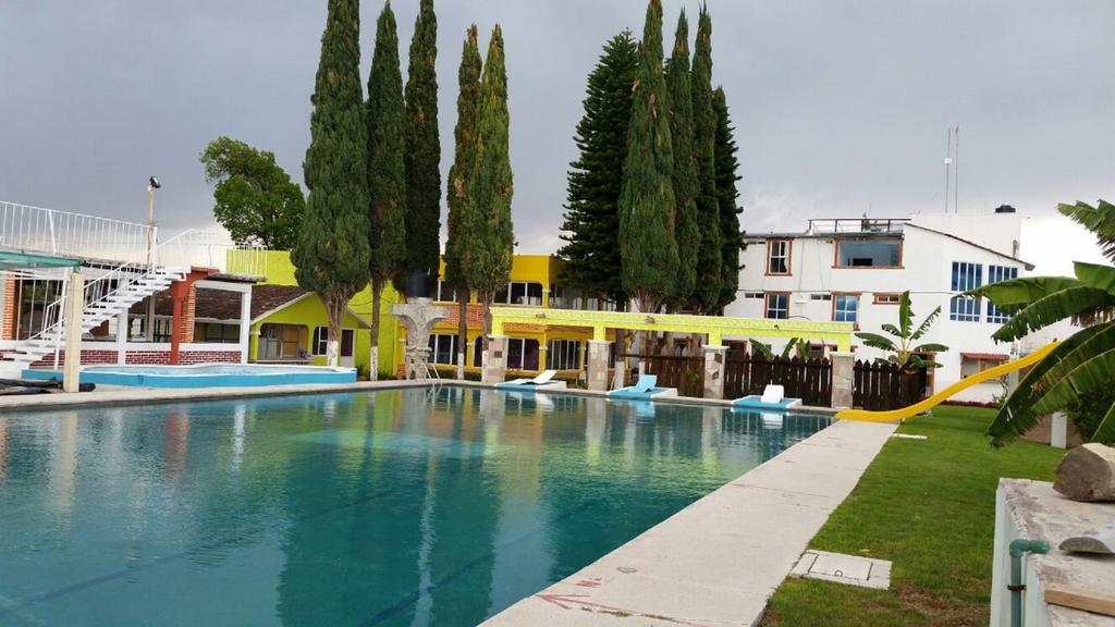 Hotel Cipreses Исмикилпан Екстериор снимка