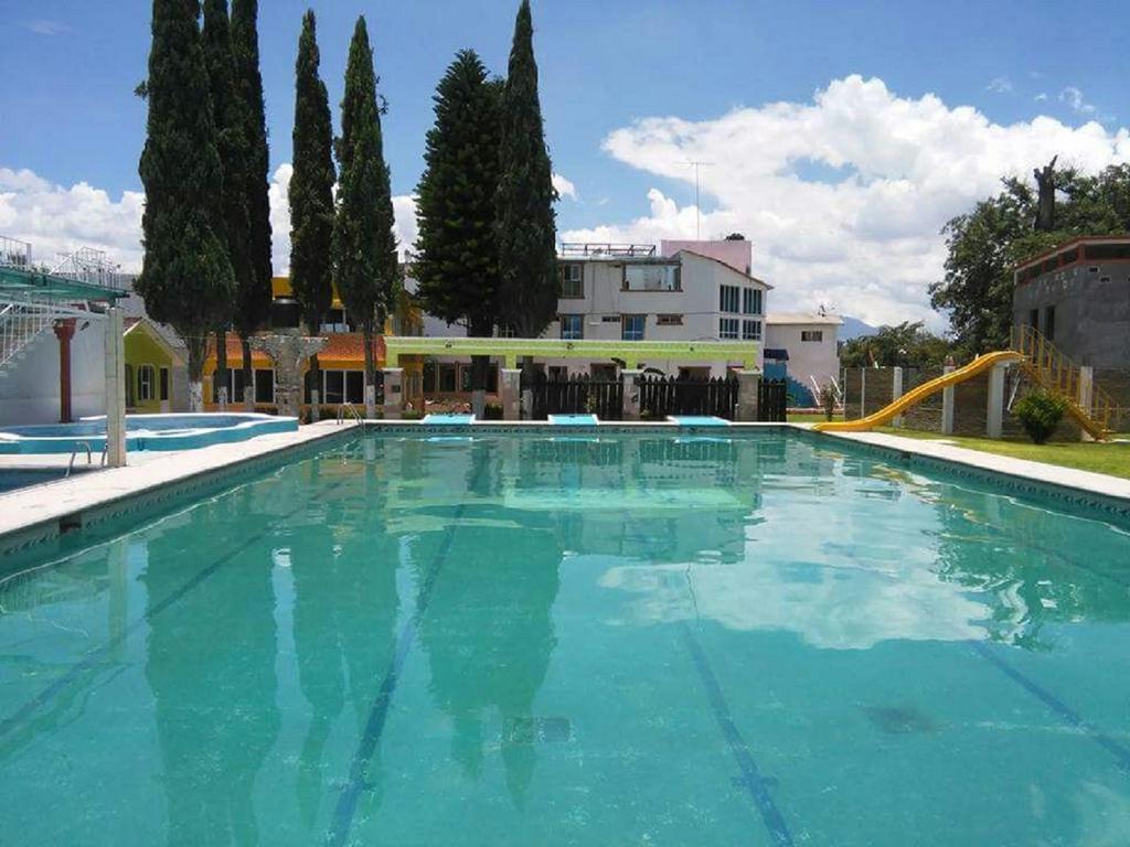 Hotel Cipreses Исмикилпан Екстериор снимка